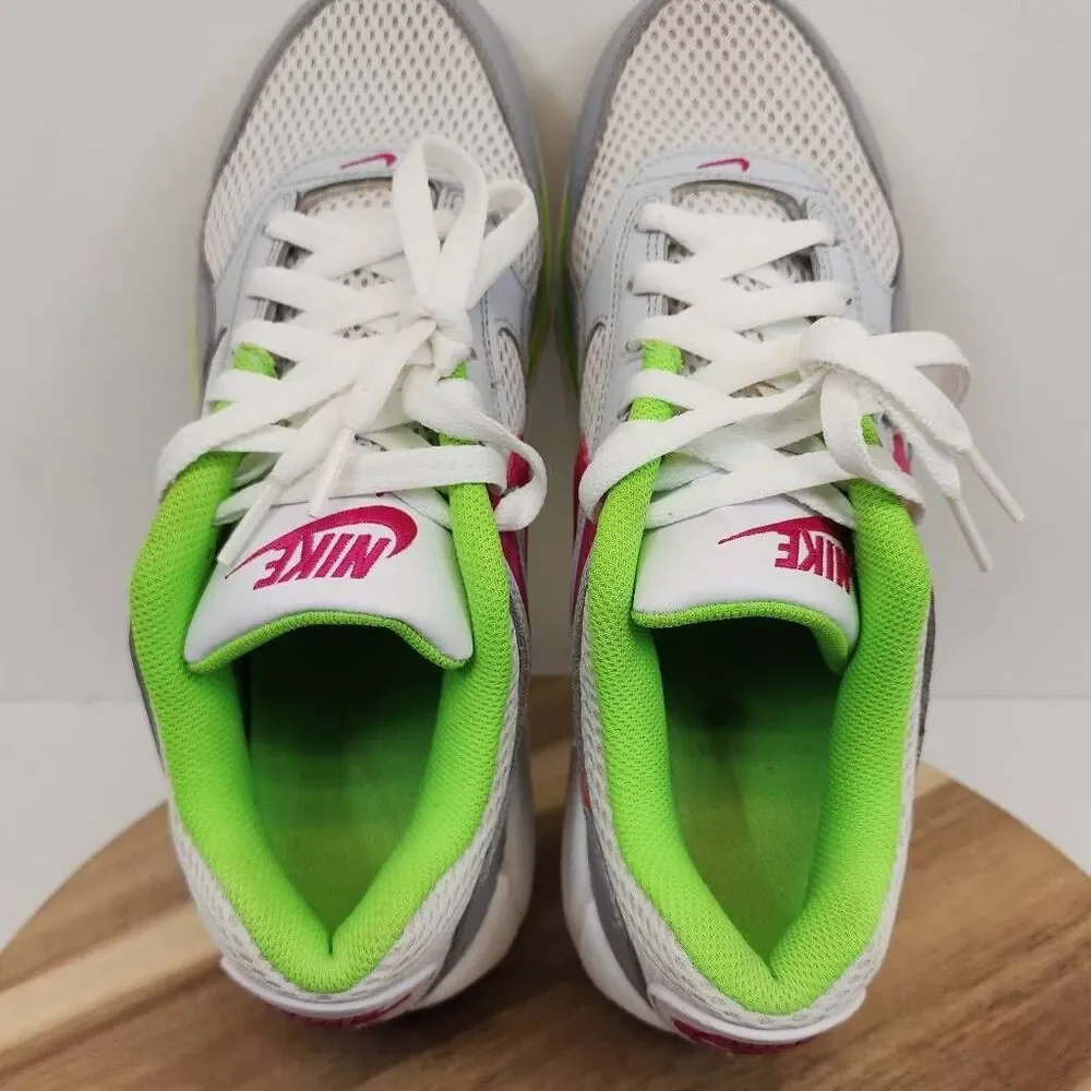 Nike Women's Air Max Correlate sneakers  Size 9 White Fireberry Lime Green